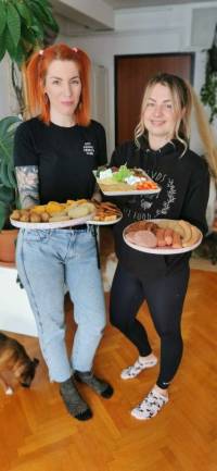 Nata�a i Marie 2 [ 83.77 Kb ]