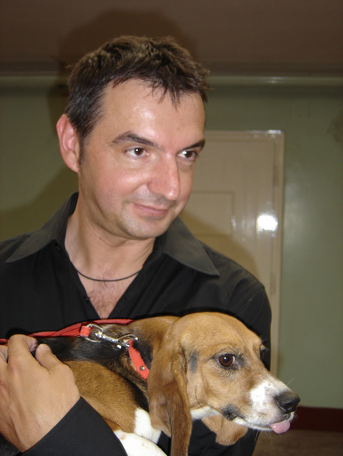 Osloba�anje beagleova 5