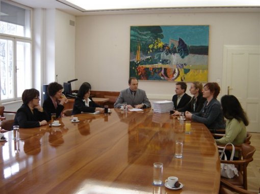 Glas gra�ana za netaknuto more i slobodne dupine [ 78.96 Kb ]