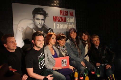 Luka Ni�eti� press konferencija 1 [ 119.44 Kb ]