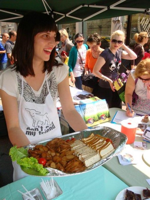 "The World Peace Diet" Rijeka May 12, 2011 a [ 104.46 Kb ]