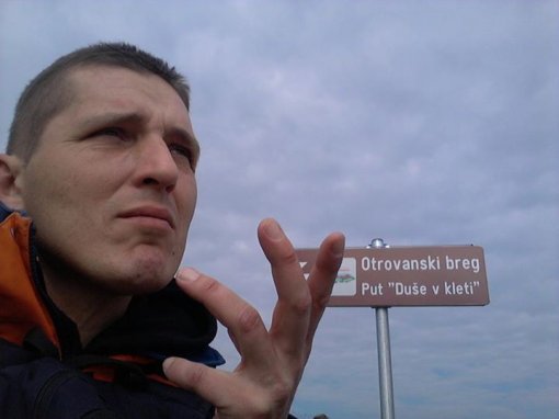 Vedran is thinking [ 32.59 Kb ]